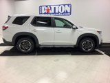 New 2025 Honda Pilot EX-L image 2