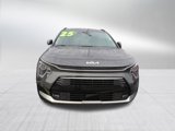 New 2025 Kia Niro EX Touring image 2