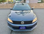 Used 2016 Volkswagen Jetta SE image 2
