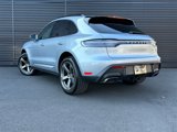 Certified 2025 Porsche Macan image 3