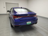 Used 2022 Hyundai Elantra SEL w/ Convenience Package image 6