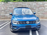 Used 2019 Volkswagen Tiguan SE w/ Panoramic Sunroof Package image 2