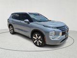 New 2025 Mitsubishi Outlander SEL image 3