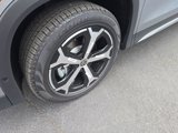 New 2025 Volkswagen Tiguan SE image 2