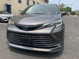 Used 2021 Toyota Sienna Platinum image 4