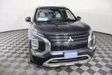 New 2025 Mitsubishi Outlander SEL image 3