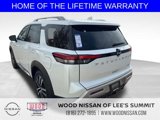 New 2025 Nissan Pathfinder Platinum image 5