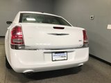 Used 2012 Chrysler 300 image 4