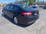 Used 2016 Ford Fusion SE image 5