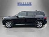 Used 2021 Mercedes-Benz GLB 250 4MATIC w/ Premium Package image 4