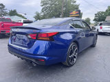 Used 2023 Nissan Altima 2.5 SR w/ SR Premium Package image 6