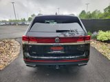 Certified 2024 Volkswagen Atlas SE w/ Panoramic Sunroof Package image 4