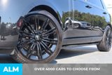 Used 2024 Land Rover Range Rover Long Wheelbase SE image 3