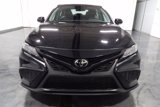 Used 2024 Toyota Camry SE image 3