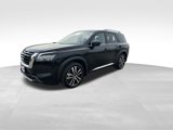 New 2025 Nissan Pathfinder Platinum image 2