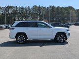 New 2025 Jeep Grand Cherokee Overland image 4