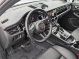 Certified 2025 Porsche Macan image 4