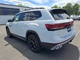 New 2025 Volkswagen Atlas Peak Edition SE image 3