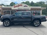 Used 2021 Toyota Tacoma TRD Sport w/ Technology Package image 2