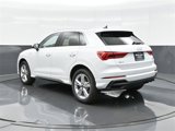 Used 2024 Audi Q3 2.0T Premium w/ Convenience Package image 5
