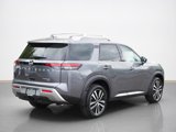 New 2025 Nissan Pathfinder Platinum image 2