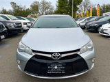 Used 2017 Toyota Camry SE image 3