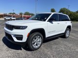 New 2023 Jeep Grand Cherokee Limited w/ Luxury Tech Group II image 4