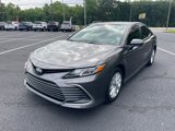Used 2024 Toyota Camry LE image 3