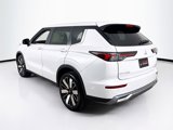 New 2025 Mitsubishi Outlander SE image 5