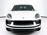 Certified 2025 Porsche Macan image 2
