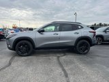 New 2025 Chevrolet Trax ACTIV w/ Sunroof Package image 2