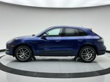 Certified 2025 Porsche Macan image 2