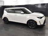 Used 2023 Kia Soul EX image 2