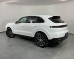 Certified 2024 Porsche Cayenne image 3