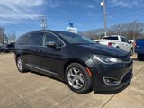 Used 2019 Chrysler Pacifica Limited w/ Advanced Safetytec Group image 3