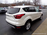Used 2019 Ford Escape SE image 3