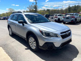 Used 2018 Subaru Outback 2.5i image 3