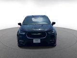 Used 2024 Chrysler Pacifica Touring-L image 4