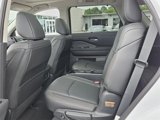 New 2025 Nissan Pathfinder SL image 4