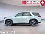 New 2025 Nissan Pathfinder Platinum image 4