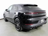 New 2025 Porsche Cayenne Coupe image 3