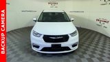 Used 2023 Chrysler Pacifica Touring-L image 4