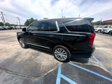 Used 2021 GMC Yukon Denali w/ Denali Premium Package image 3