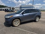 Used 2016 Toyota Highlander LE image 4