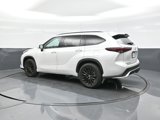 Certified 2025 Toyota Highlander XSE image 5