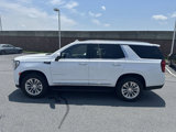 Used 2024 GMC Yukon SLT w/ SLT Luxury Package image 2