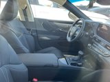 New 2025 Lexus ES 300h w/ Luxury Package image 3