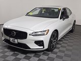 Certified 2025 Volvo S60 B5 Core image 4