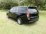 Used 2023 Chevrolet Suburban LT image 6
