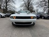 Used 2019 Dodge Challenger SXT image 2